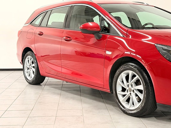 Opel Astra 2 of 29