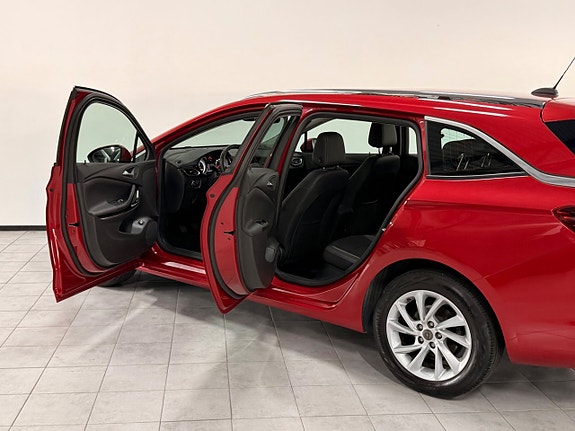 Opel Astra 12 of 29
