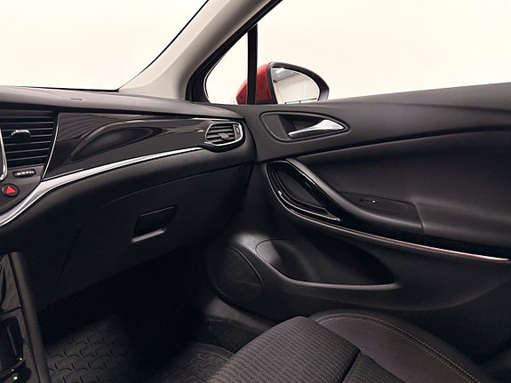Opel Astra 25 of 29