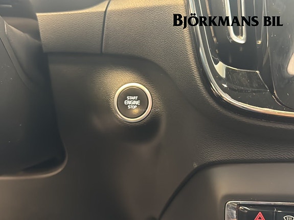 Volvo XC40 19 of 26