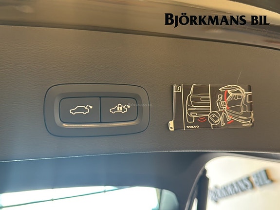 Volvo XC40 25 of 26