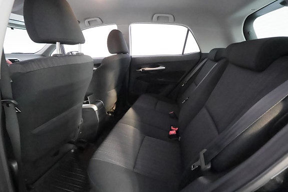 Toyota Auris 16 of 23