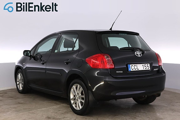 Toyota Auris 6 of 23