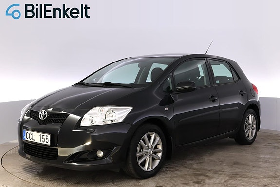 Toyota Auris 4 of 23