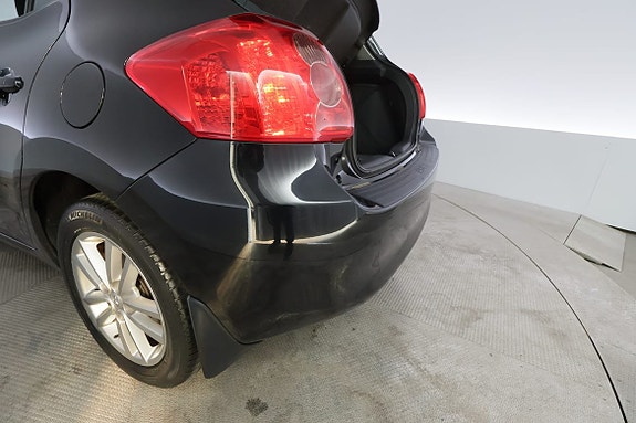 Toyota Auris 7 of 23