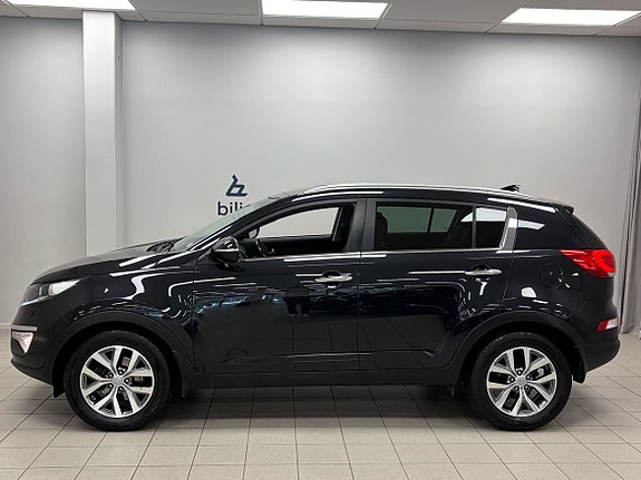 Kia Sportage 2 of 24