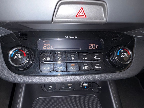 Kia Sportage 15 of 24