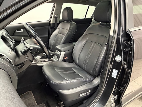 Kia Sportage 8 of 24