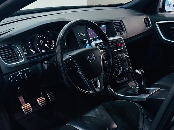 Volvo V60 10 of 24