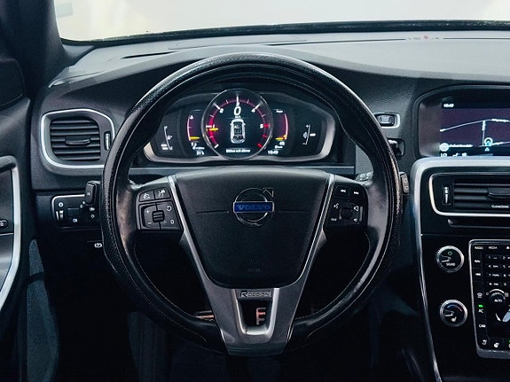 Volvo V60 21 of 24