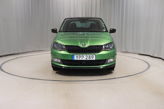 Skoda Fabia 2 of 11