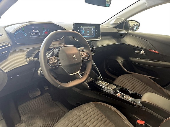 Peugeot e-208 4 of 15