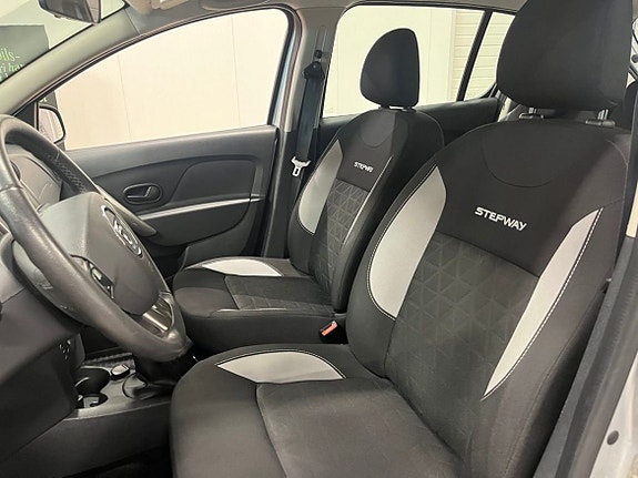 Dacia Sandero Stepway 5 of 26