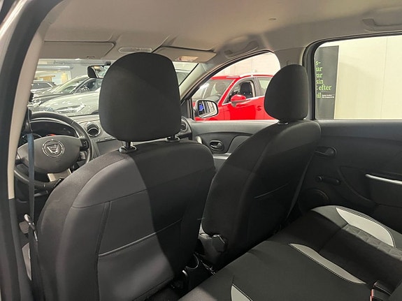 Dacia Sandero Stepway 7 of 26