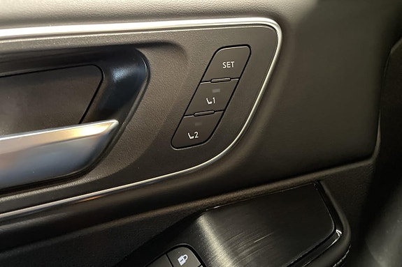 Nissan X-Trail 20 of 24