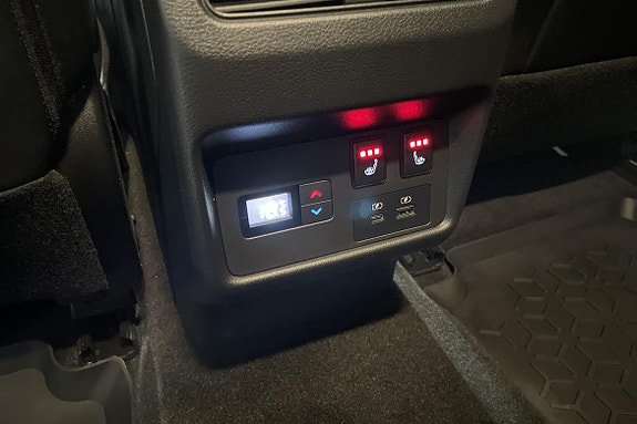 Nissan X-Trail 11 of 24