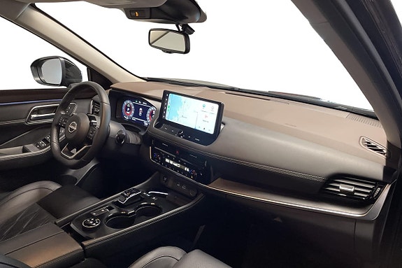 Nissan X-Trail 9 of 24