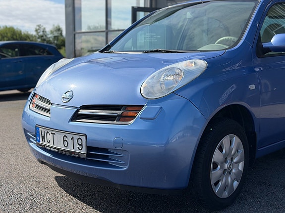 Nissan Micra 8 of 24