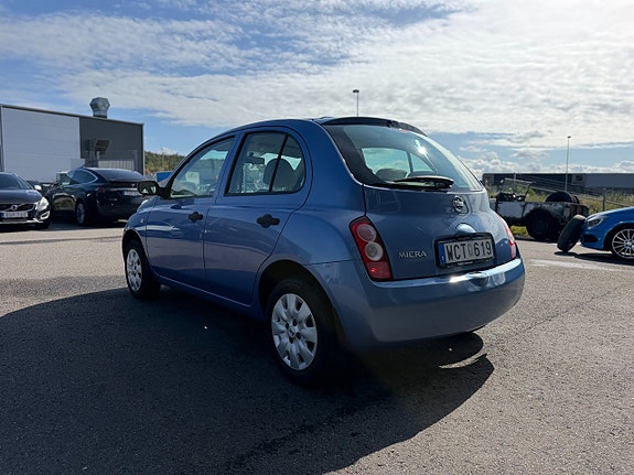 Nissan Micra 10 of 24