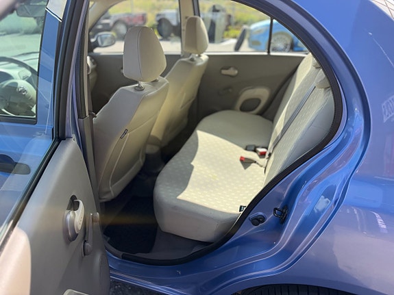 Nissan Micra 16 of 24
