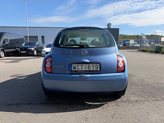 Nissan Micra 11 of 24