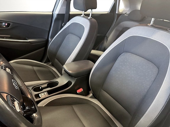 Hyundai Kona 5 of 16
