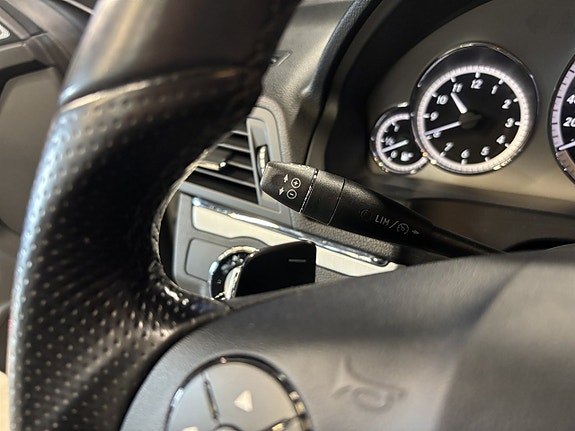Mercedes-Benz E350 18 of 26