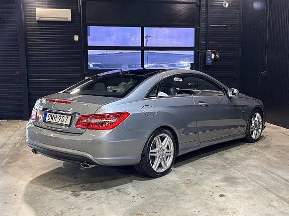 Mercedes-Benz E350 6 of 26