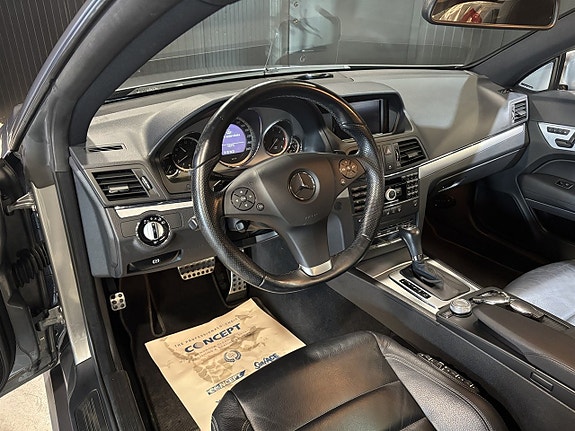 Mercedes-Benz E350 8 of 26