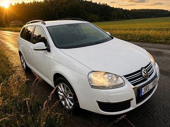Volkswagen Golf V 3 of 5