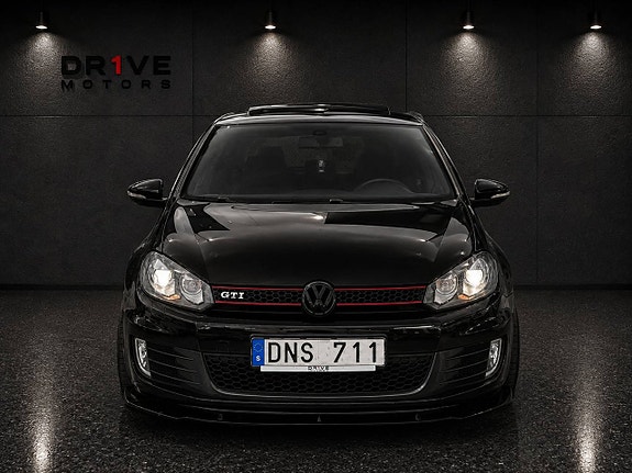 Volkswagen Golf I 3 of 11