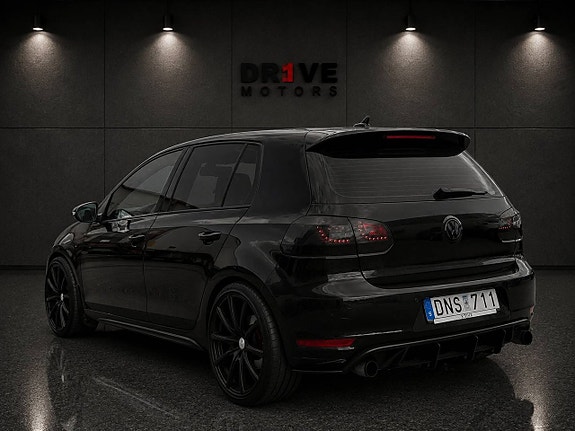 Volkswagen Golf I 4 of 11