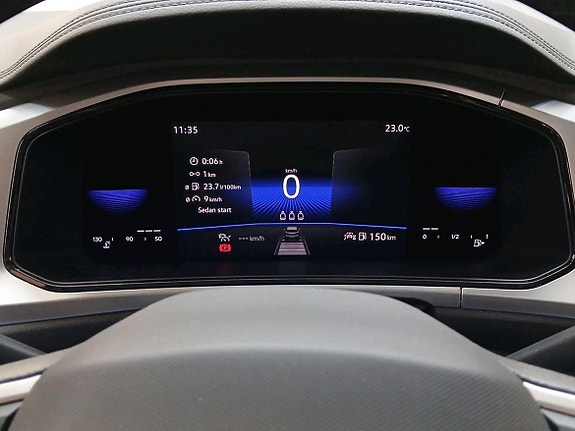 Volkswagen T-Roc 15 of 20