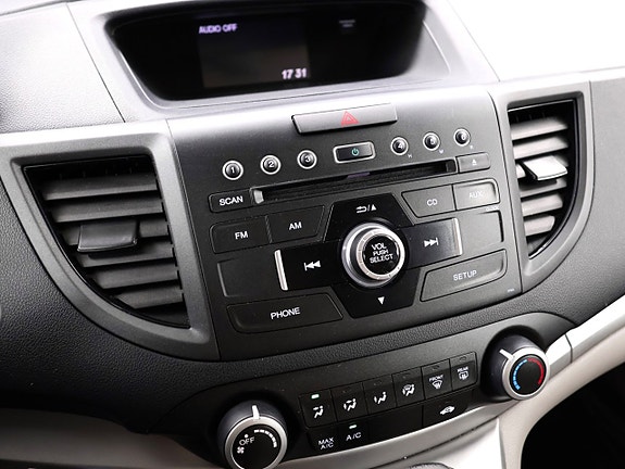 Honda CR-V 17 of 25