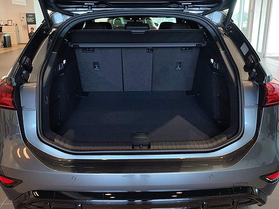 Audi A6 e-tron 23 of 25