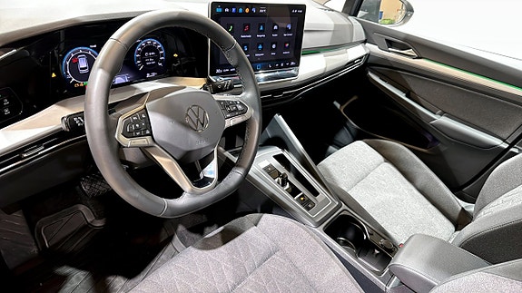 Volkswagen Golf I 7 of 21