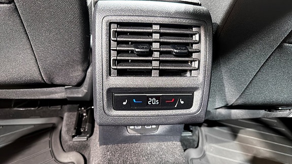 Volkswagen Golf I 21 of 21