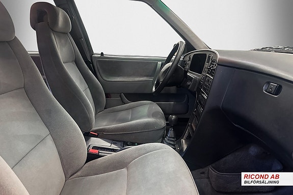 Saab 9000 13 of 22