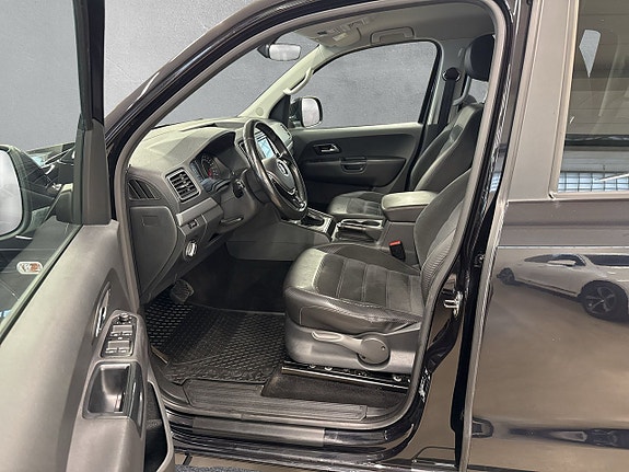 Volkswagen Amarok 10 of 27