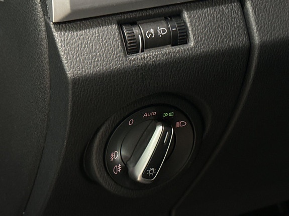 Volkswagen Amarok 17 of 27