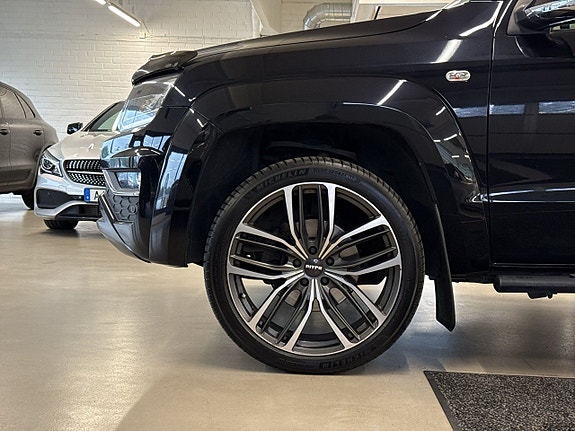 Volkswagen Amarok 22 of 27