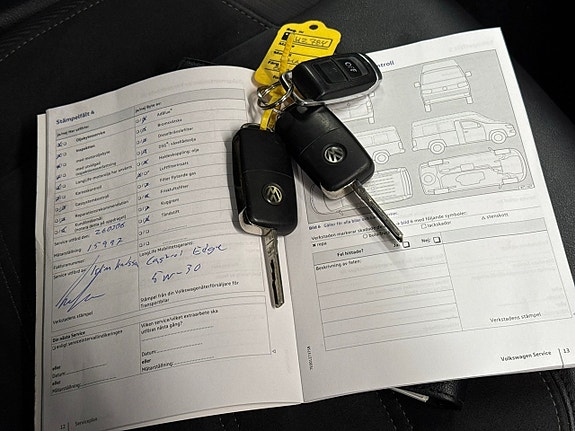 Volkswagen Amarok 27 of 27