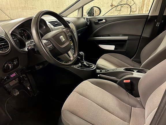Seat Leon 4 of 5