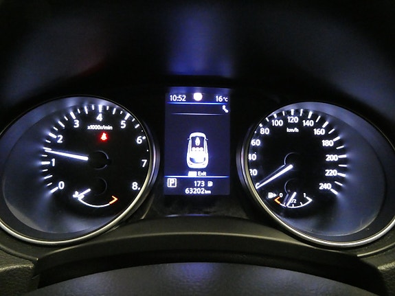 Nissan Qashqai 14 of 18