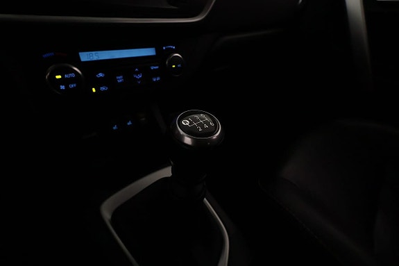 Toyota Auris 21 of 30