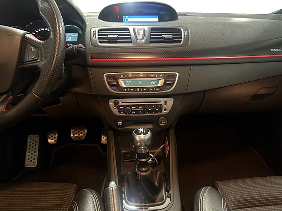 Renault Megane 15 of 22
