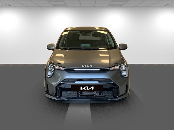 Kia Picanto 2 of 17
