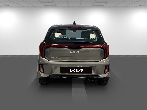 Kia Picanto 5 of 17