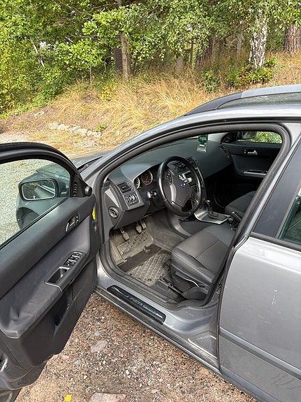 Volvo V50 4 of 9