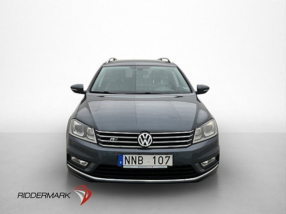 Volkswagen Passat 2 of 30